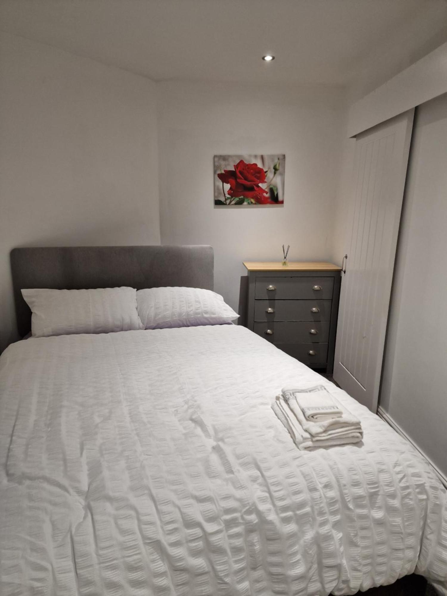 Beautiful Double Bedroom Liverpool Exterior foto