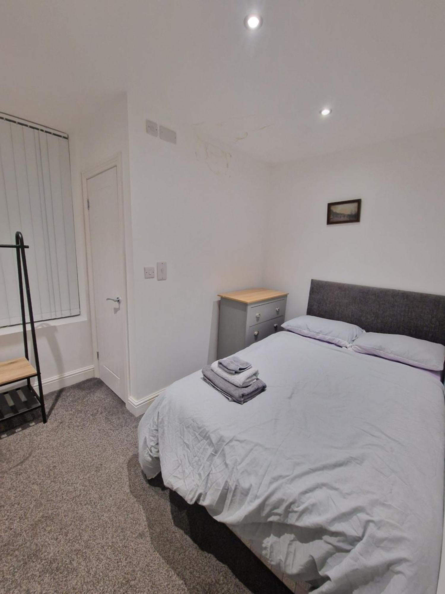 Beautiful Double Bedroom Liverpool Exterior foto